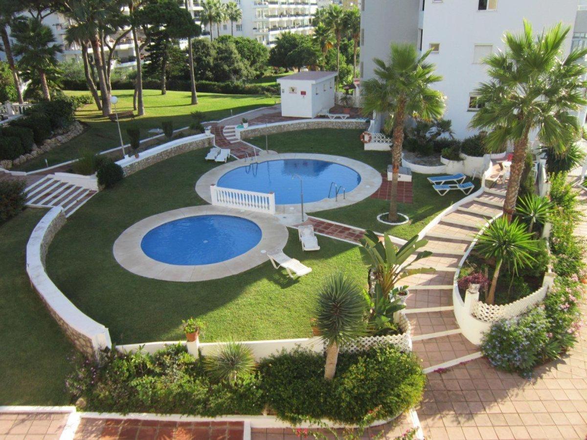 Beachfront Apartment In Calahonda MIJAS COSTA Dış mekan fotoğraf